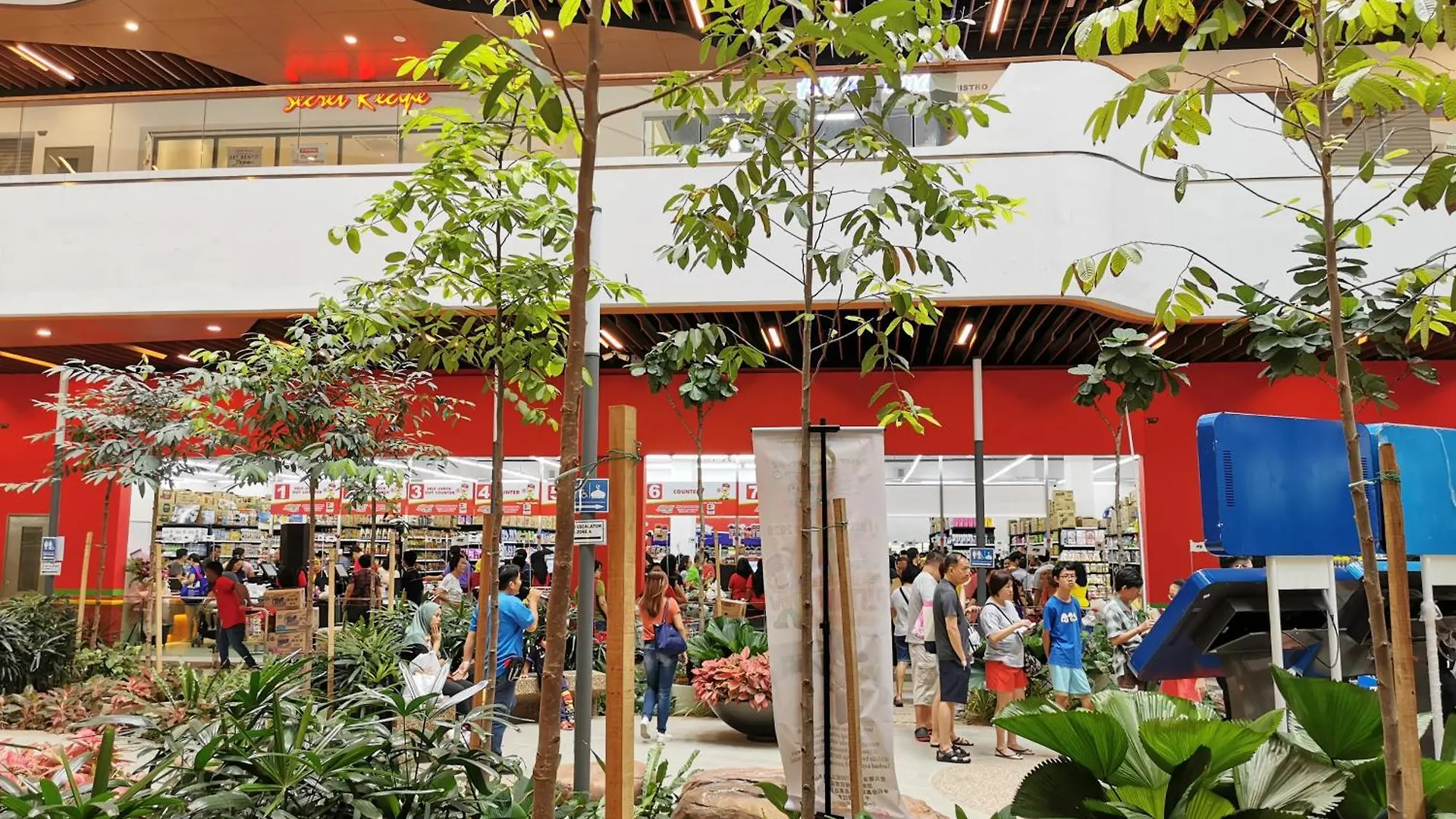 Revo Aurora Place, Pavilion 2, 5 Minutes To Axiata Arena Bukit Jalil Free Wifi By De Harlequins Guesthouse Kuala Lumpur
