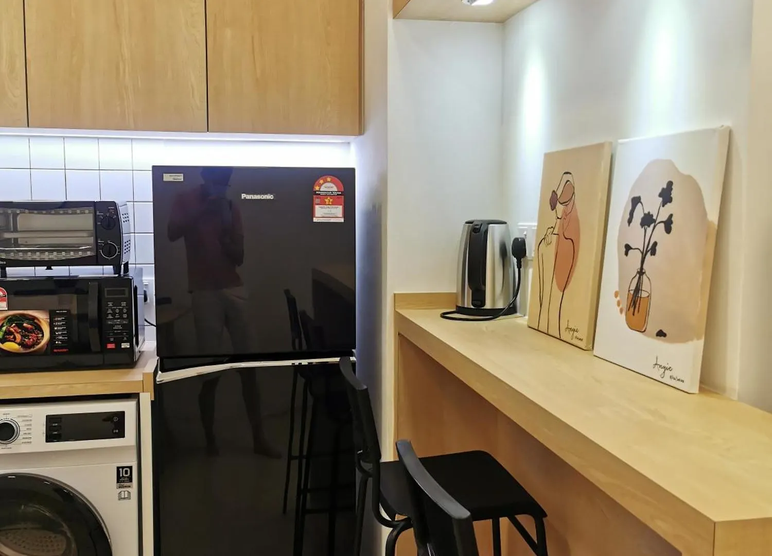 Apartament Revo Aurora Place, Pavilion 2, 5 Minutes To Axiata Arena Bukit Jalil Free Wifi By De Harlequins Guesthouse Kuala Lumpur Malezja